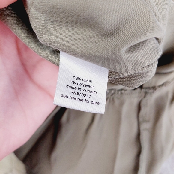 Elizabeth and James Olive Green V Neck Waist Tie Long Sleeve Jumpsuit P3016 - Picture 8 of 9